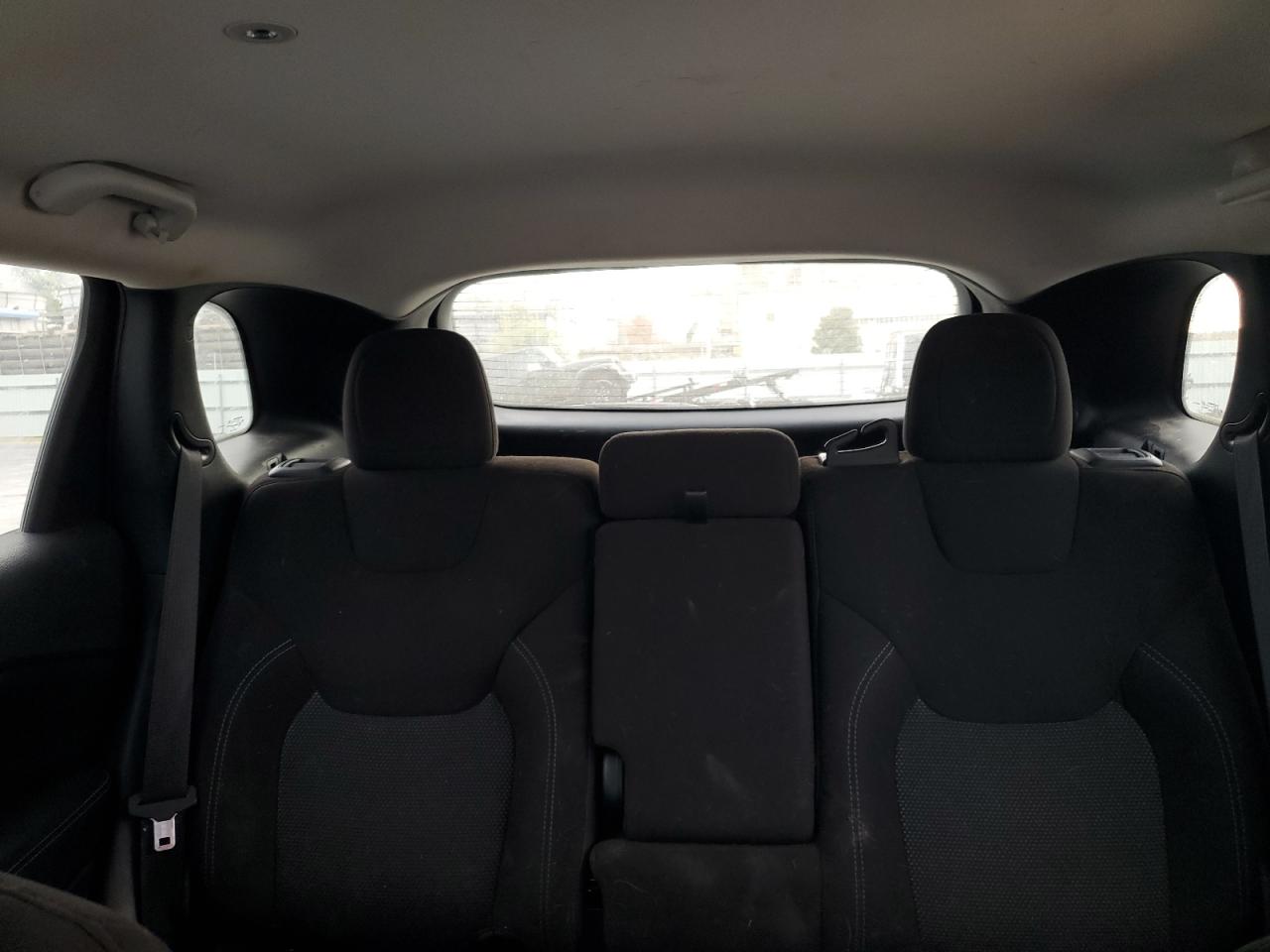 2021 Jeep Cherokee Latitude VIN: 1C4PJLCBXMD125631 Lot: 91586625