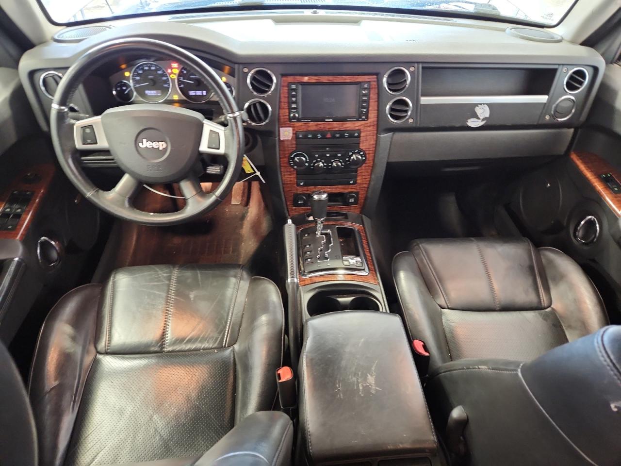 2010 Jeep Commander Limited VIN: 1J4RG5GT9AC121863 Lot: 92631175