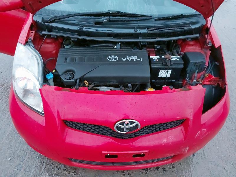 2009 TOYOTA YARIS 1.33 VVT-I SR 5DR [6]