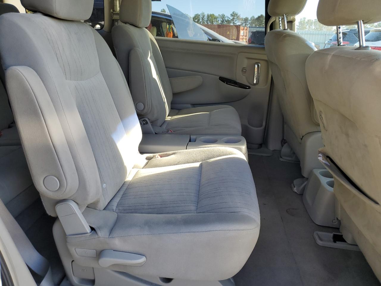 2011 Nissan Quest S VIN: JN8AE2KP2B9012469 Lot: 92990705