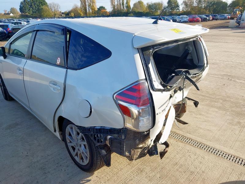 2016 TOYOTA PRIUS HYBRID 