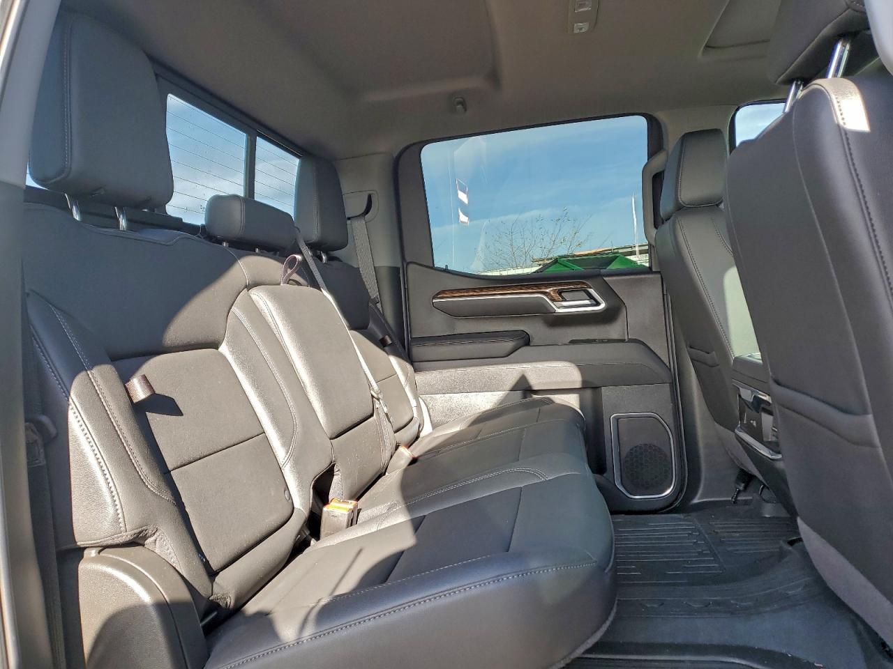 2025 GMC Sierra K1500 Elevation VIN: 1GTUUCED2SZ330241 Lot: 93945805