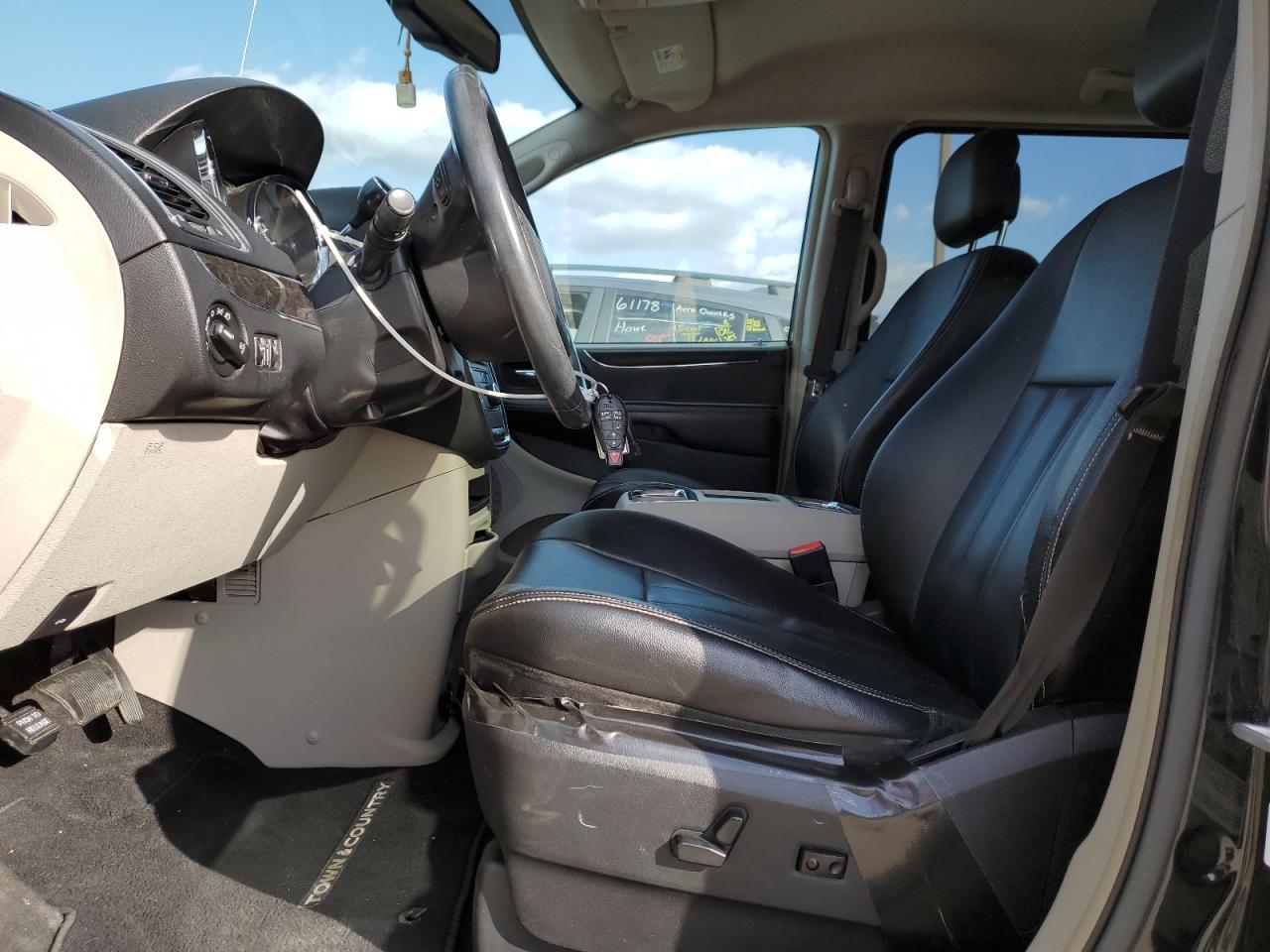 2014 Chrysler Town & Country Touring VIN: 2C4RC1BG3ER269086 Lot: 91625685