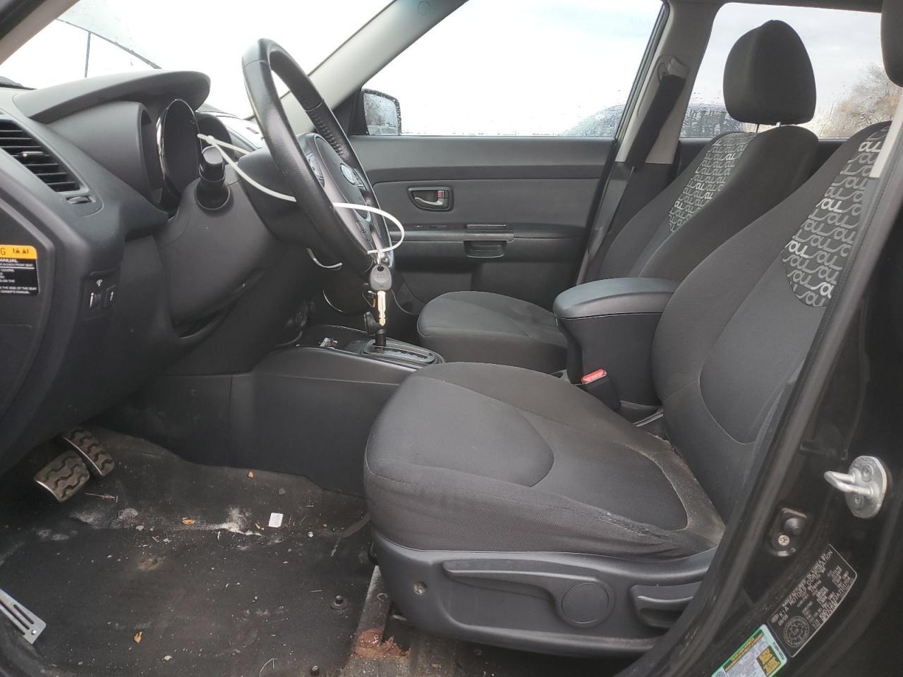 2010 Kia Soul + VIN: KNDJT2A22A7101704 Lot: 93124785