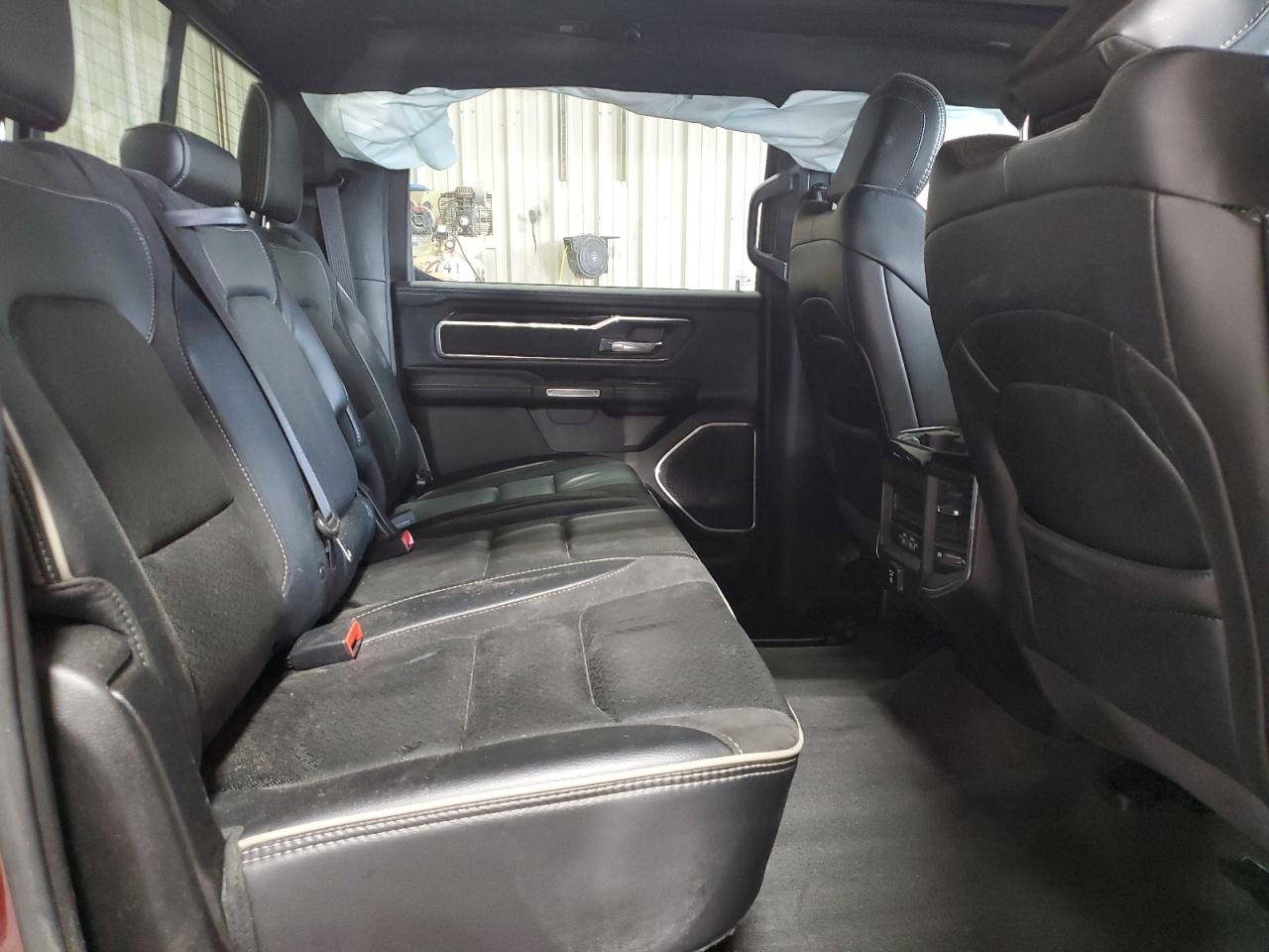 2021 Ram 1500 Laramie VIN: 1C6SRFRT5MN811873 Lot: 91943495