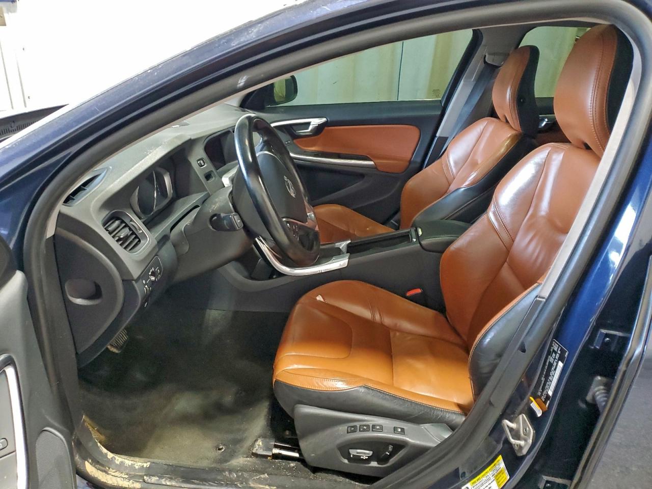 2014 Volvo S60 T5 VIN: YV1612FH4E1284258 Lot: 93188925