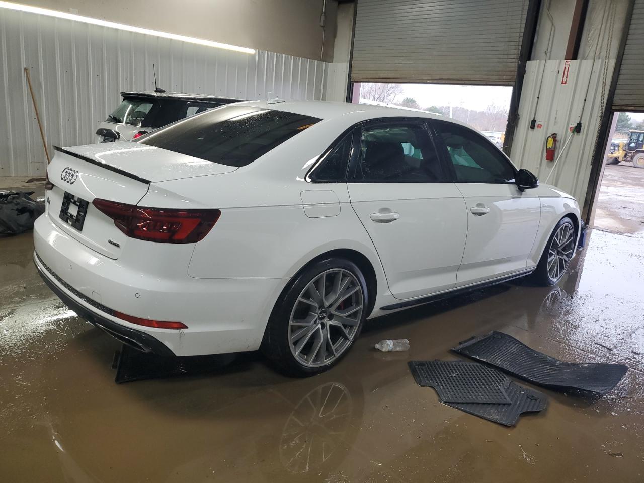 Фото: WAUENAF44KN019726