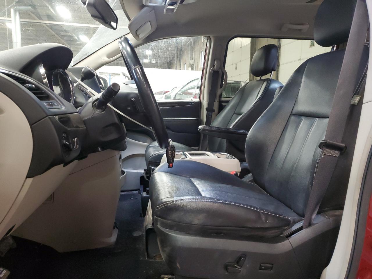 2015 Chrysler Town & Country Touring VIN: 2C4RC1BG6FR526579 Lot: 91391475