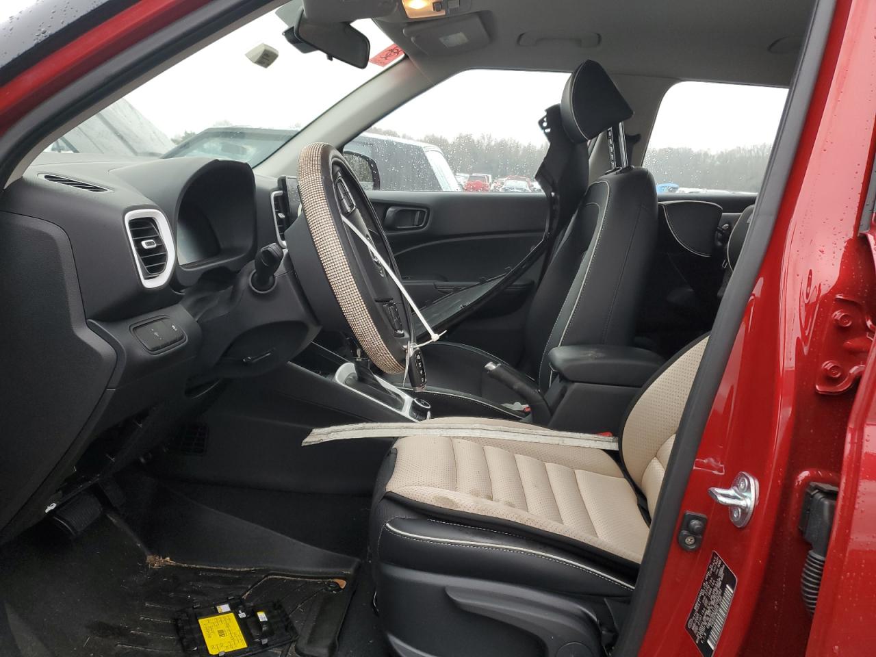 2025 Hyundai Venue Sel VIN: KMHRC8A31SU384092 Lot: 93496125