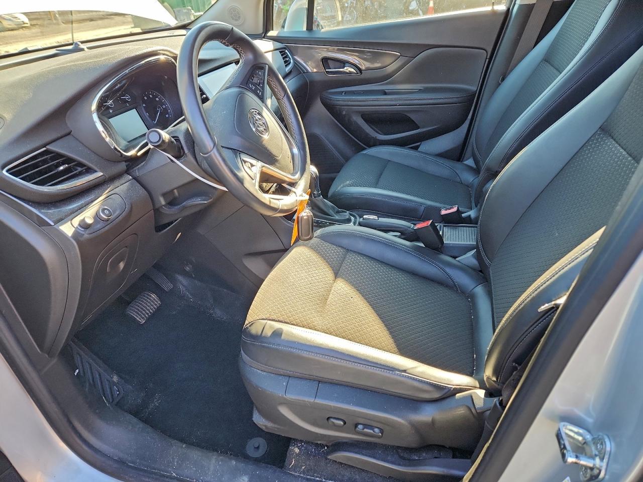 2021 Buick Encore Preferred VIN: KL4CJASB8MB305166 Lot: 94150955