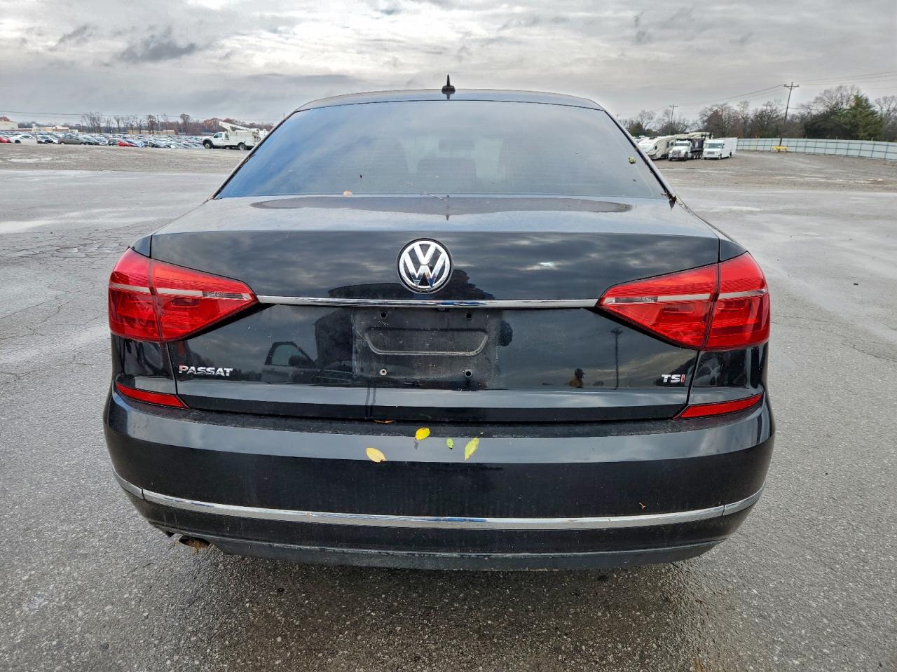 2016 Volkswagen Passat S VIN: 1VWAS7A34GC047067 Lot: 93850615