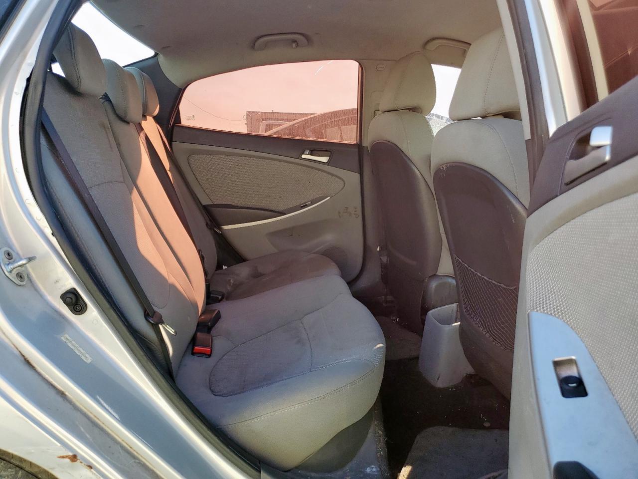 2013 Hyundai Accent Gls VIN: KMHCT4AE1DU469159 Lot: 91930965