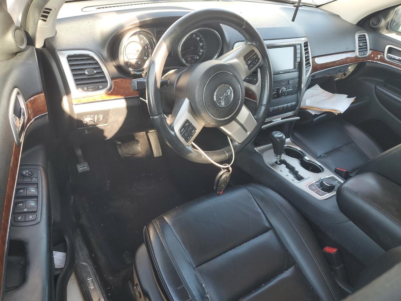 2011 Jeep Grand Cherokee Limited VIN: 1J4RR5GT2BC552329 Lot: 92858055