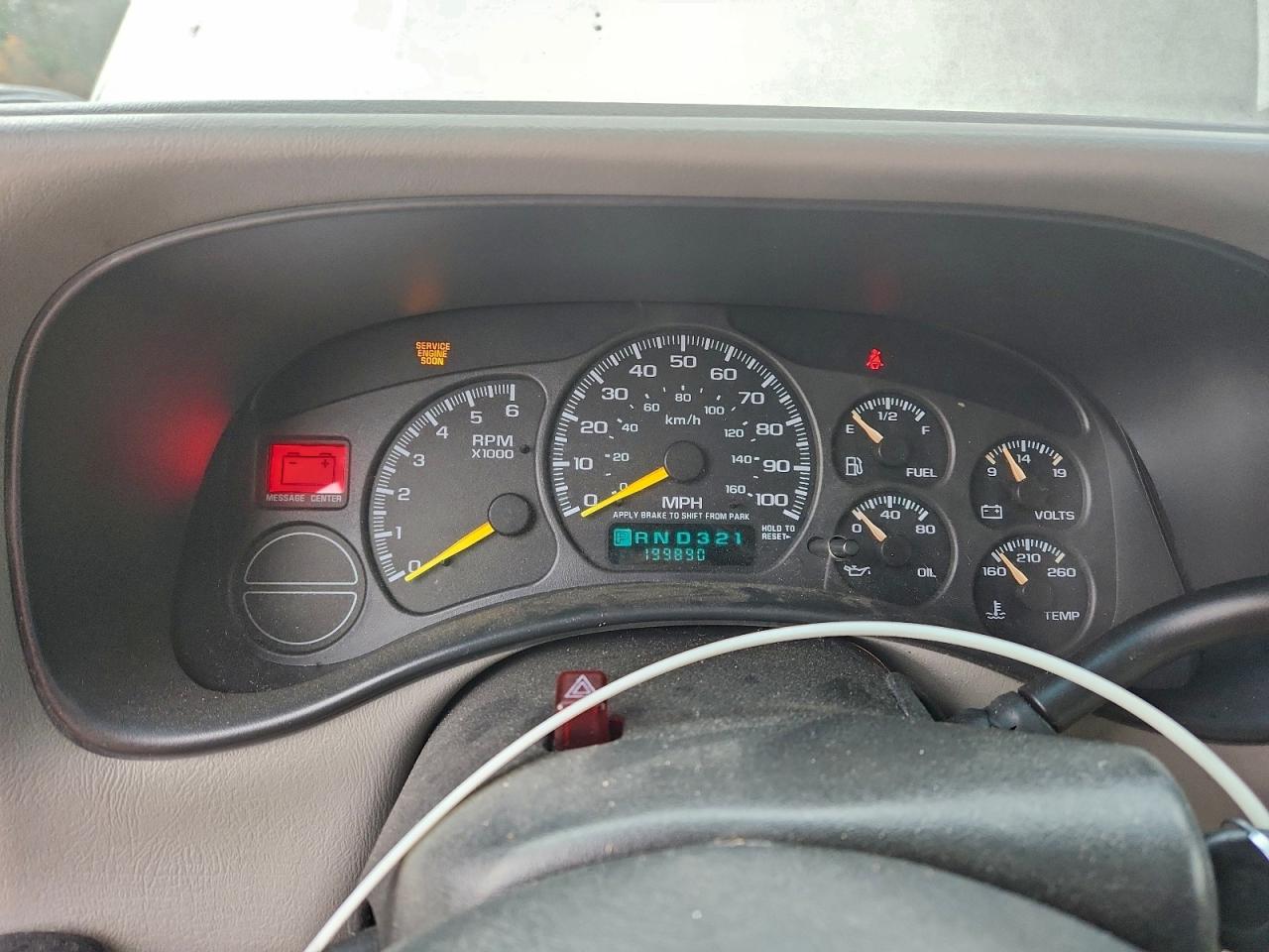 2001 GMC Yukon Xl K1500 VIN: 3GKFK16T31G244545 Lot: 94146345