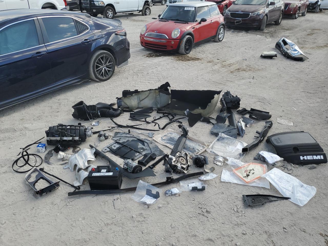 2022 Dodge Challenger R/T VIN: 2C3CDZBT3NH242804 Lot: 93012185