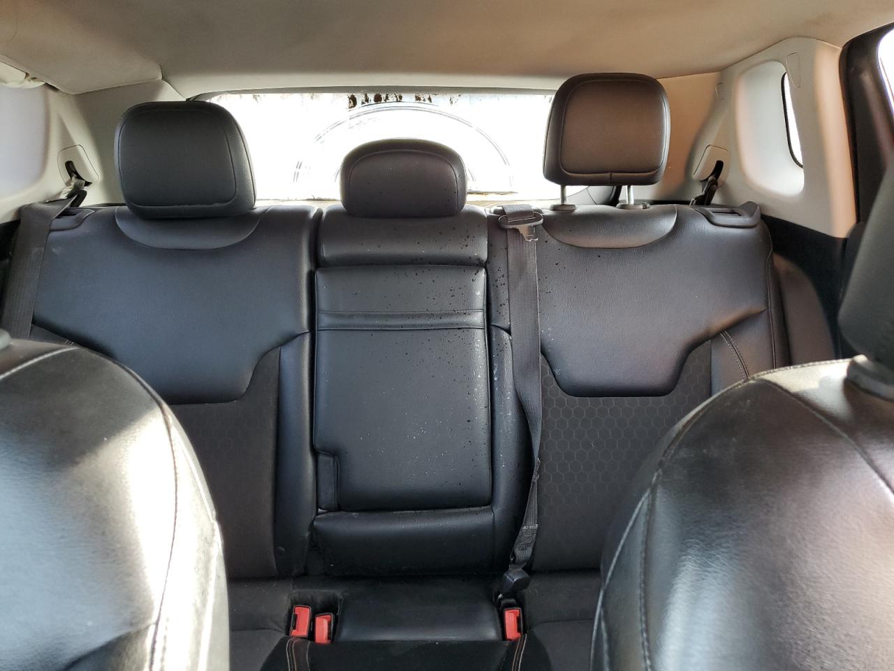 2018 Jeep Compass Latitude VIN: 3C4NJCBB3JT137411 Lot: 93036505