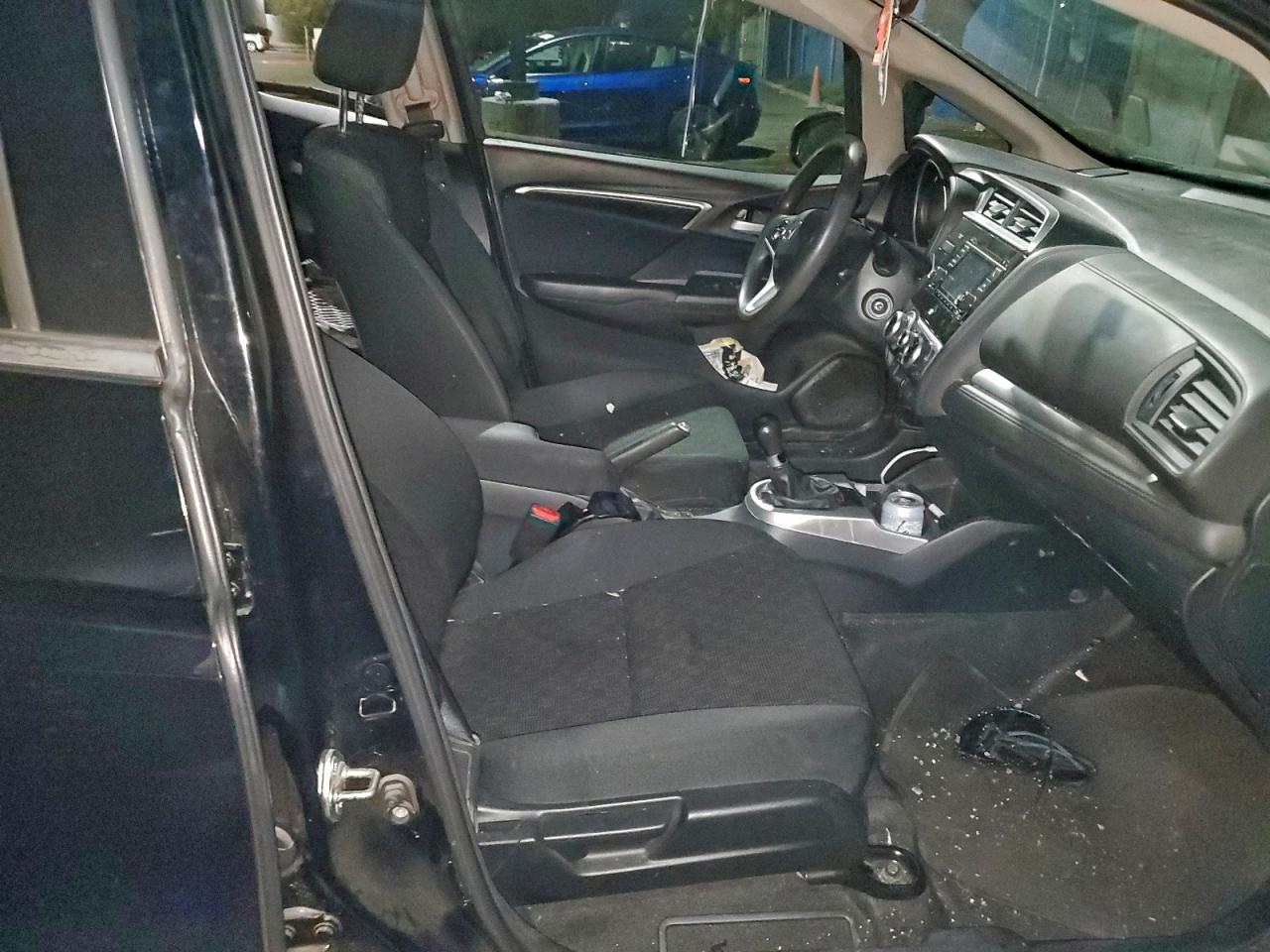 2017 Honda Fit Lx VIN: 3HGGK5G52HM708882 Lot: 94835465