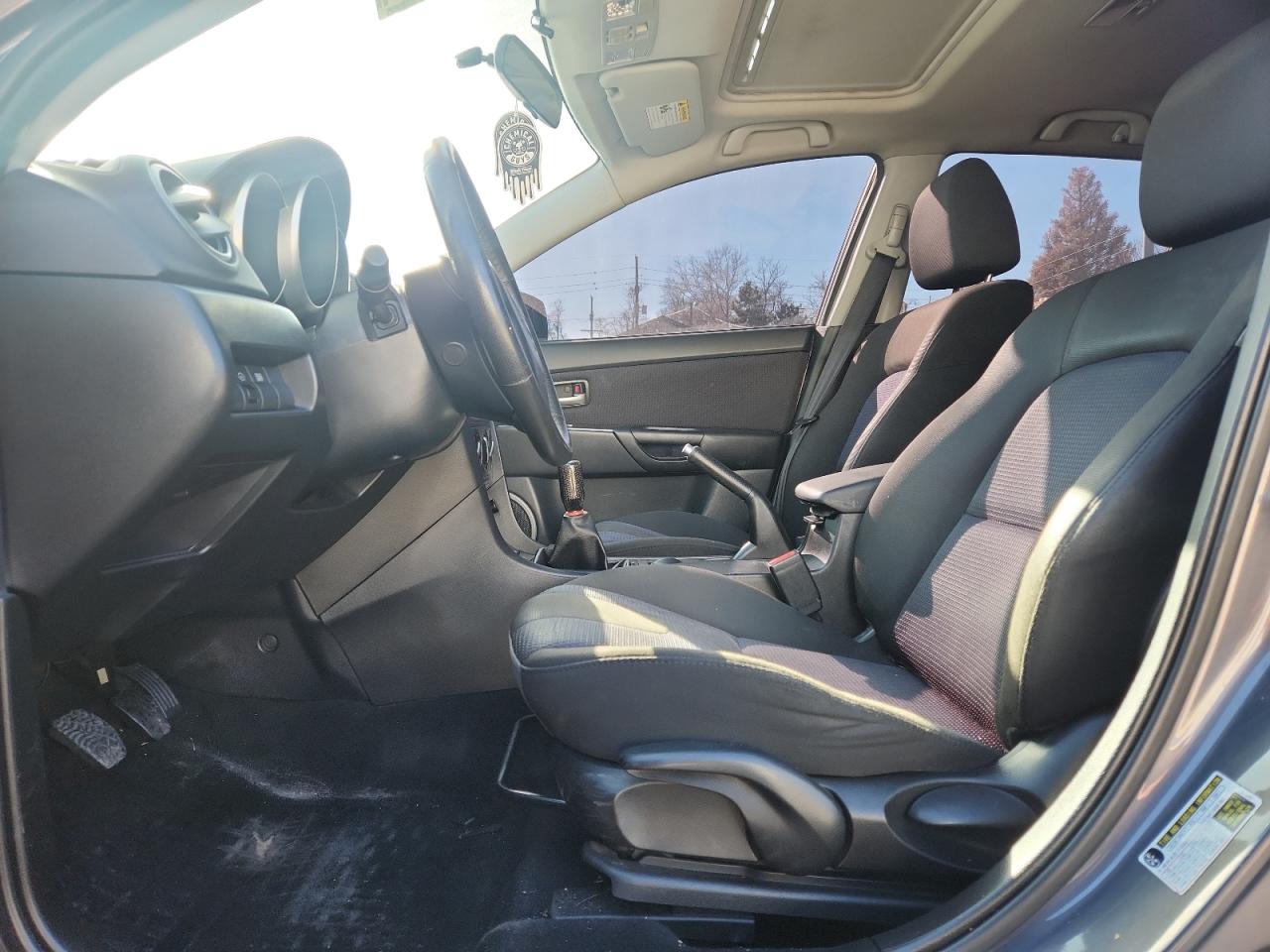 2007 Mazda 3 Hatchback VIN: JM1BK344671717198 Lot: 93759555