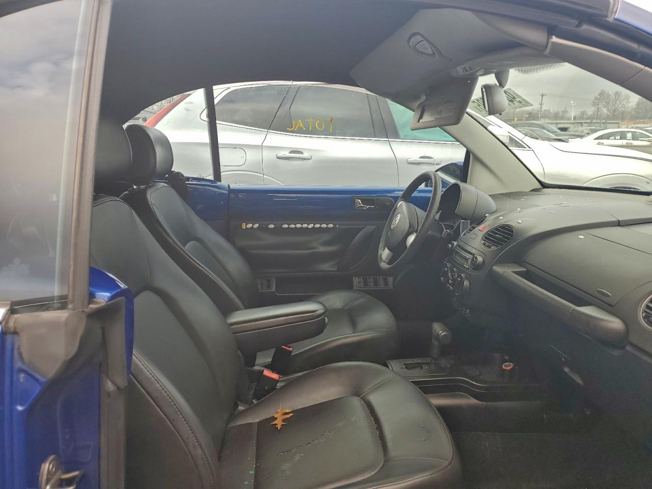 2008 Volkswagen New Beetle Convertible S VIN: 3VWPG31Y68M417743 Lot: 94133505