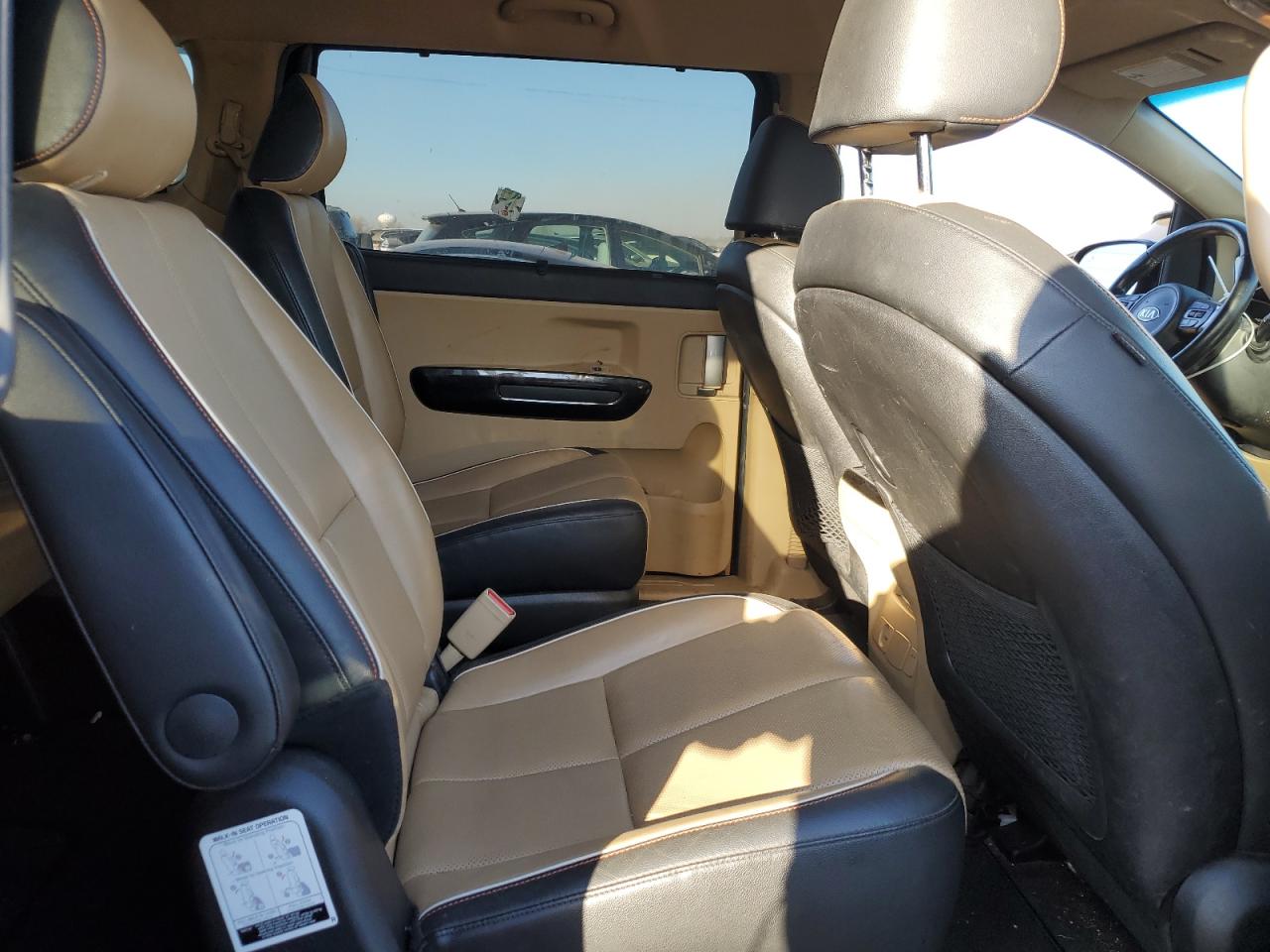 2017 Kia Sedona Ex VIN: KNDMC5C16H6292188 Lot: 92828285