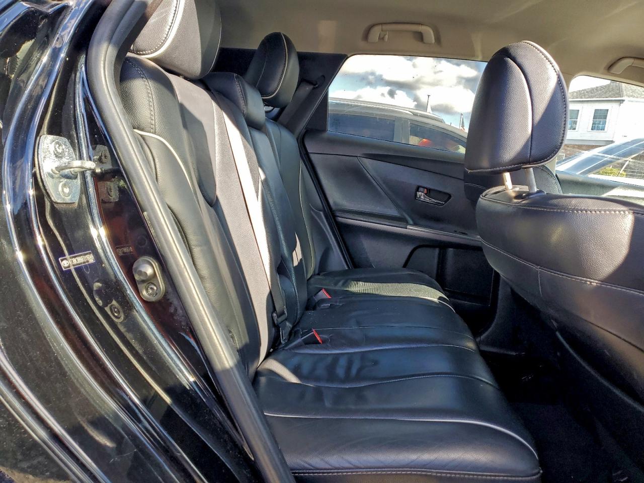 2015 Toyota Venza Le VIN: 4T3BK3BB6FU116049 Lot: 94401375