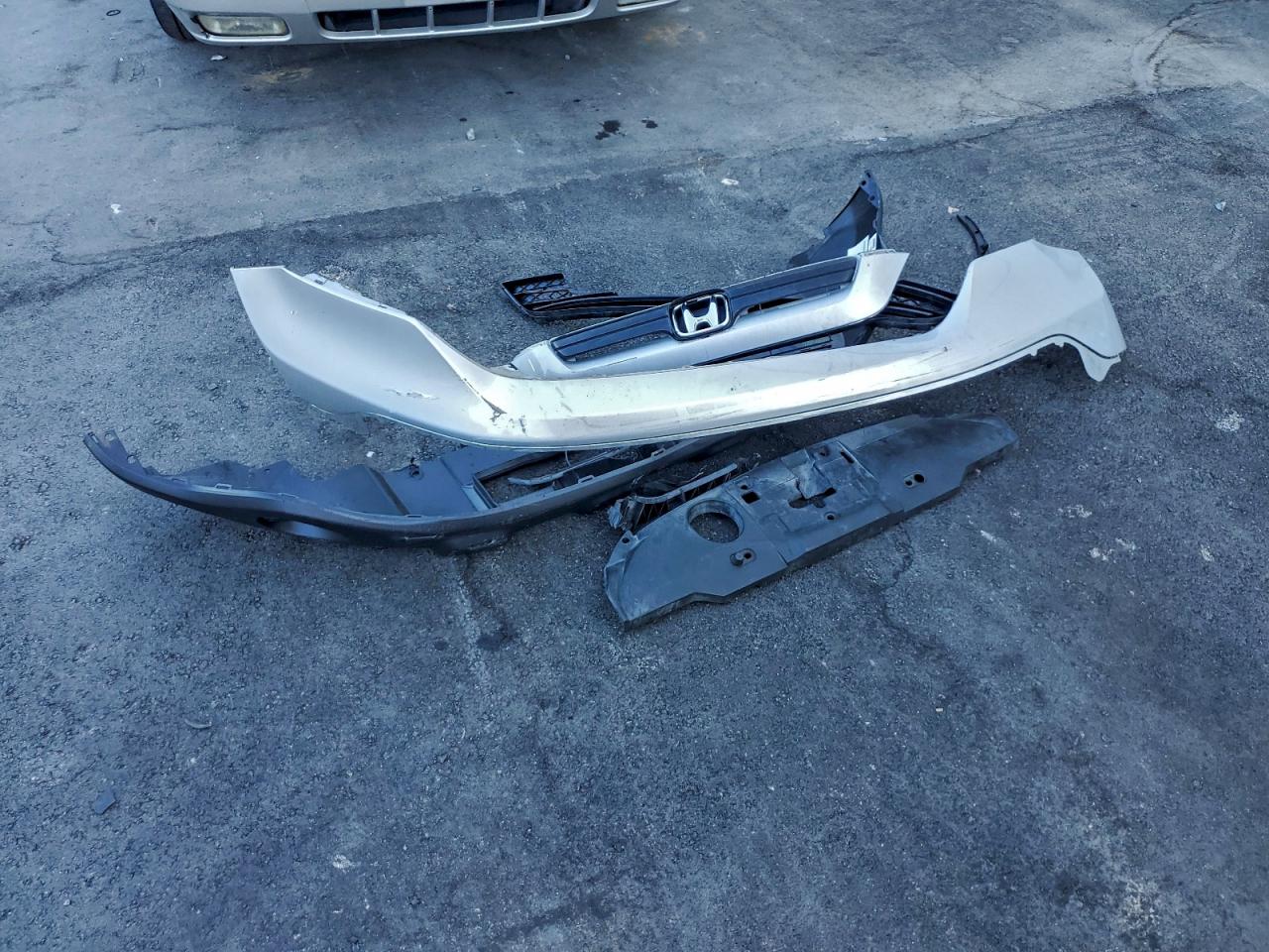 2009 Honda Cr-V Lx VIN: 3CZRE38389G700232 Lot: 94114055