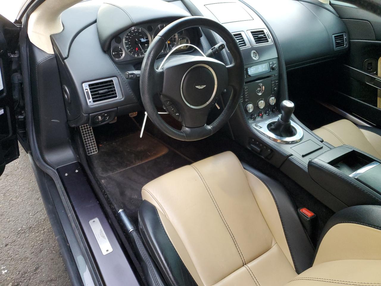 2008 Aston Martin V8 Vantage VIN: SCFBB04B68GD08229 Lot: 91583625