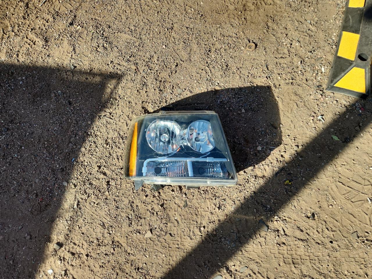 2011 Chevrolet Tahoe C1500 Lt VIN: 1GNSCBE06BR197752 Lot: 91828135