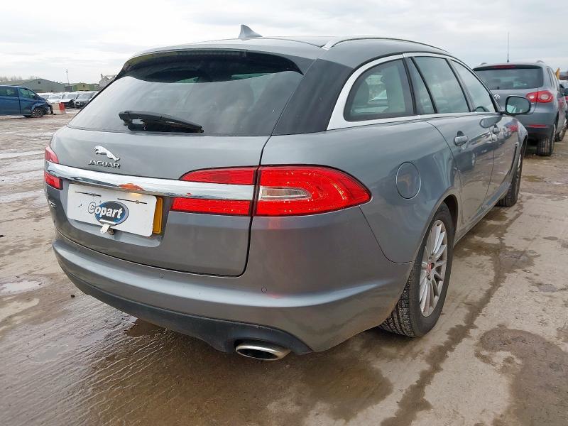 2014 JAGUAR XF 2.2D [163] SE 5DR AUTO