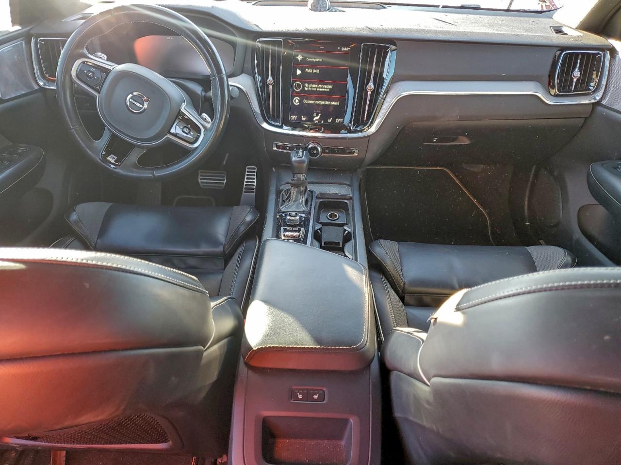 2019 Volvo S60 T6 R-Design VIN: 7JRA22TM7KG002736 Lot: 94300005