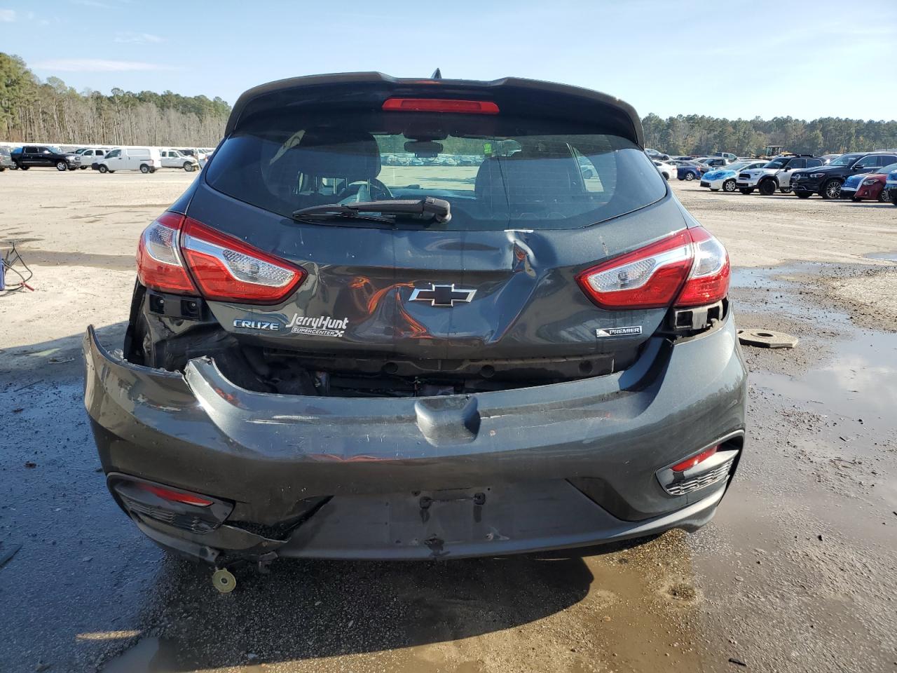 2018 Chevrolet Cruze Premier VIN: 3G1BF6SM8JS519147 Lot: 93026385