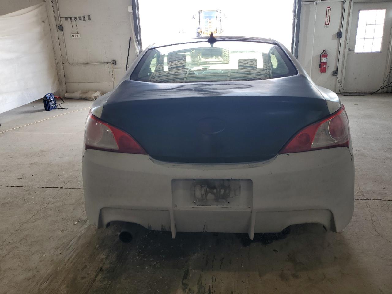 2011 Hyundai Genesis Coupe 2.0T VIN: KMHHT6KD2BU045977 Lot: 91078615