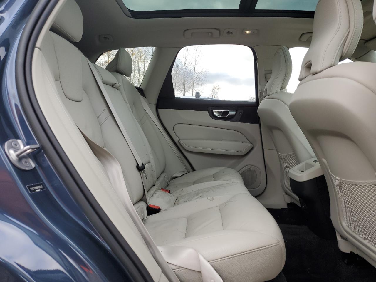 2023 Volvo Xc60 Plus VIN: YV4L12RN8P1306420 Lot: 92753255