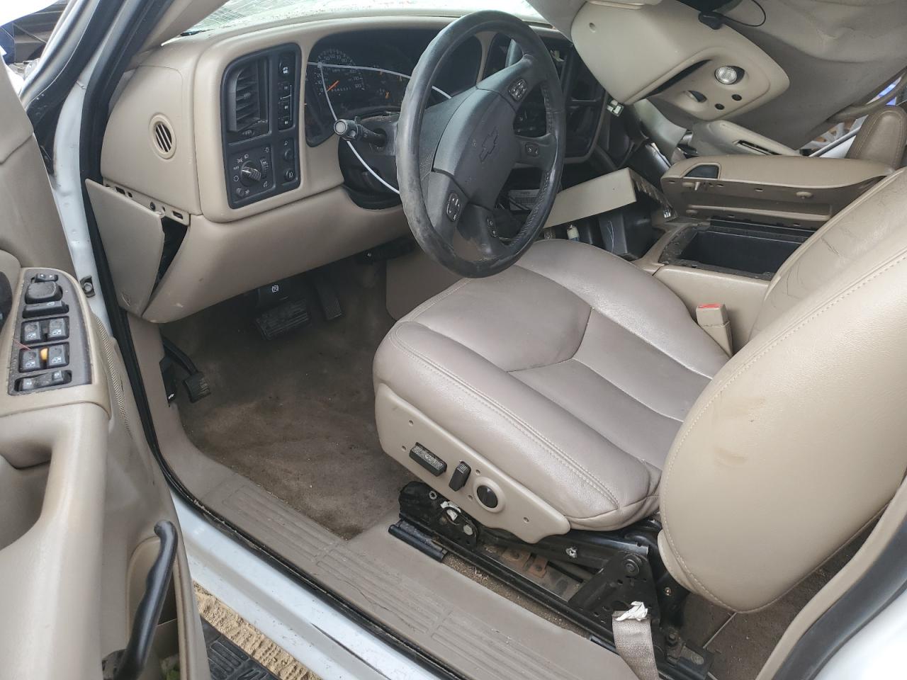 2006 Chevrolet Silverado K1500 VIN: 2GCEK13T661158240 Lot: 90275545