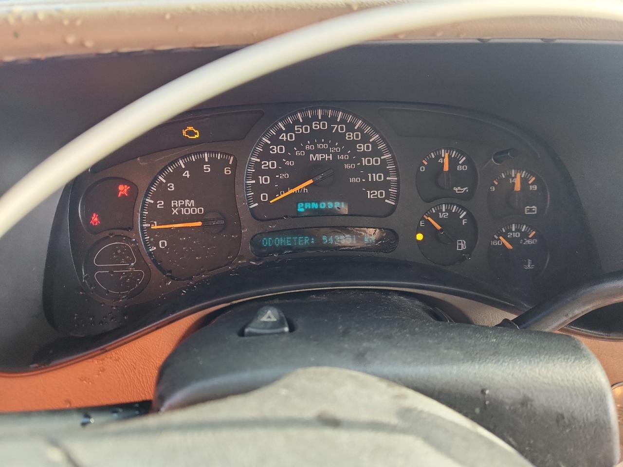 2005 Chevrolet Tahoe K1500 VIN: 1GNEK13T45R131812 Lot: 92927755