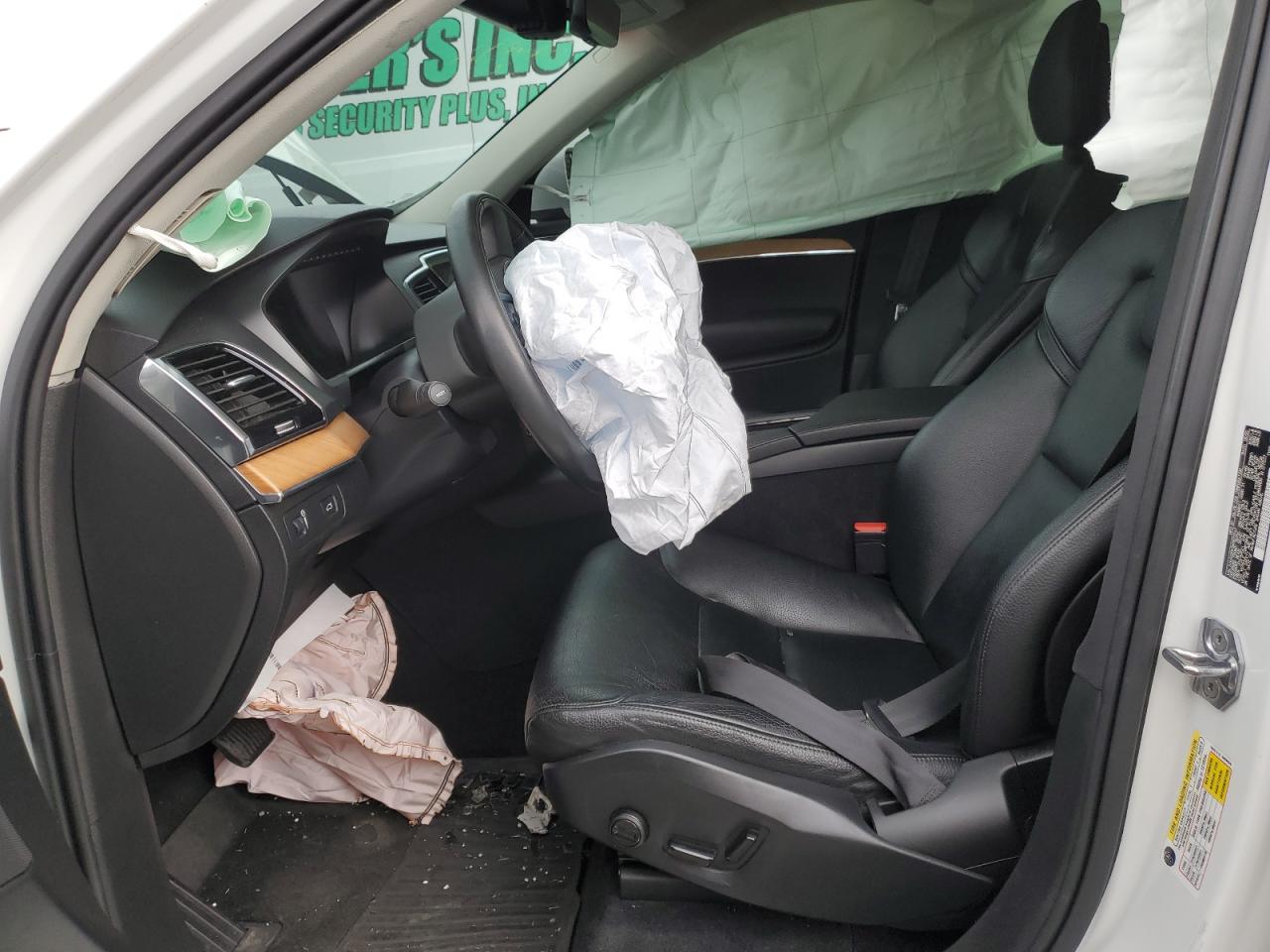 2021 Volvo Xc90 T6 Momentum VIN: YV4A22PK5M1672747 Lot: 93176065