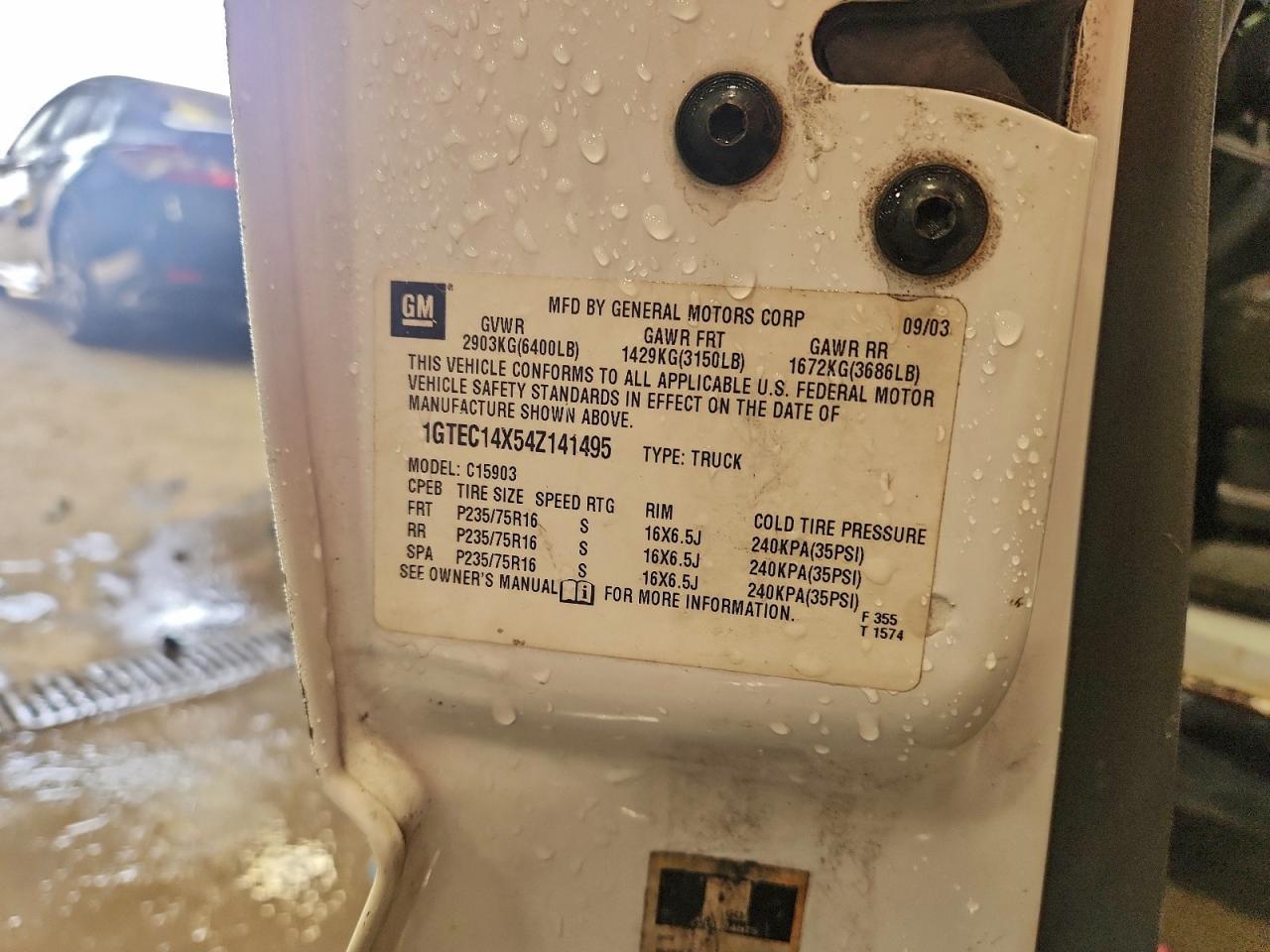 2004 GMC New Sierra C1500 VIN: 1GTEC14X54Z141495 Lot: 93731575