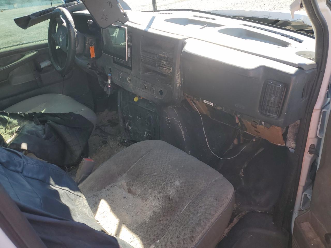 2008 Chevrolet Express G3500 VIN: 1GBHG31K881228936 Lot: 91630345