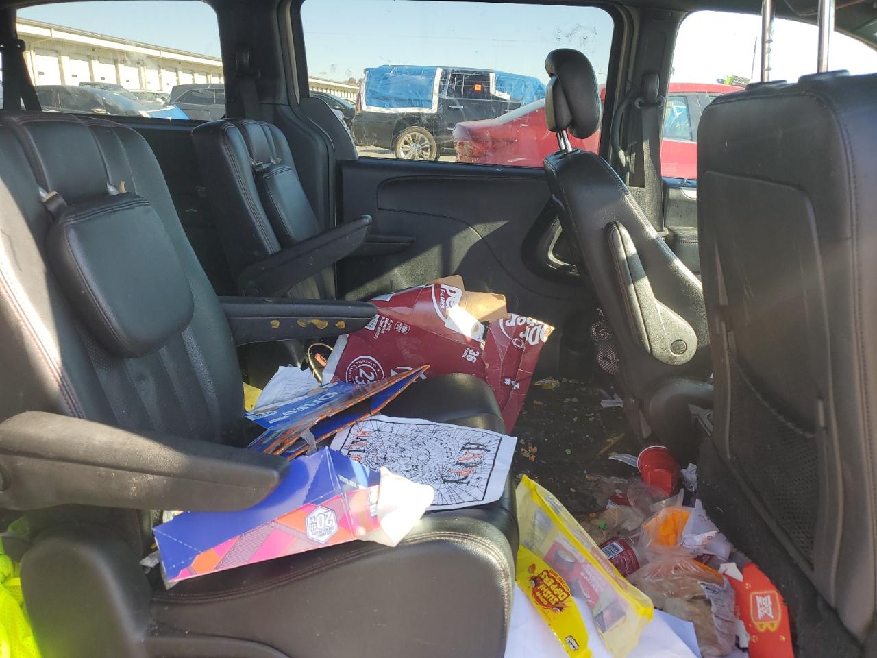 2014 Dodge Grand Caravan R/T VIN: 2C4RDGEG5ER337268 Lot: 92828615