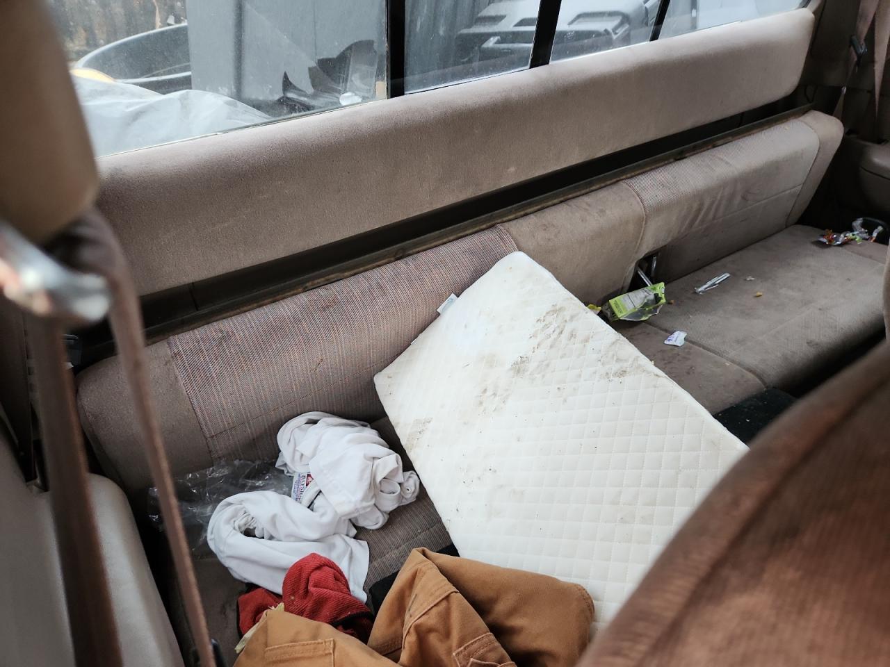 1994 Ford F250 VIN: 1FTHX25G0RKB62700 Lot: 93907675