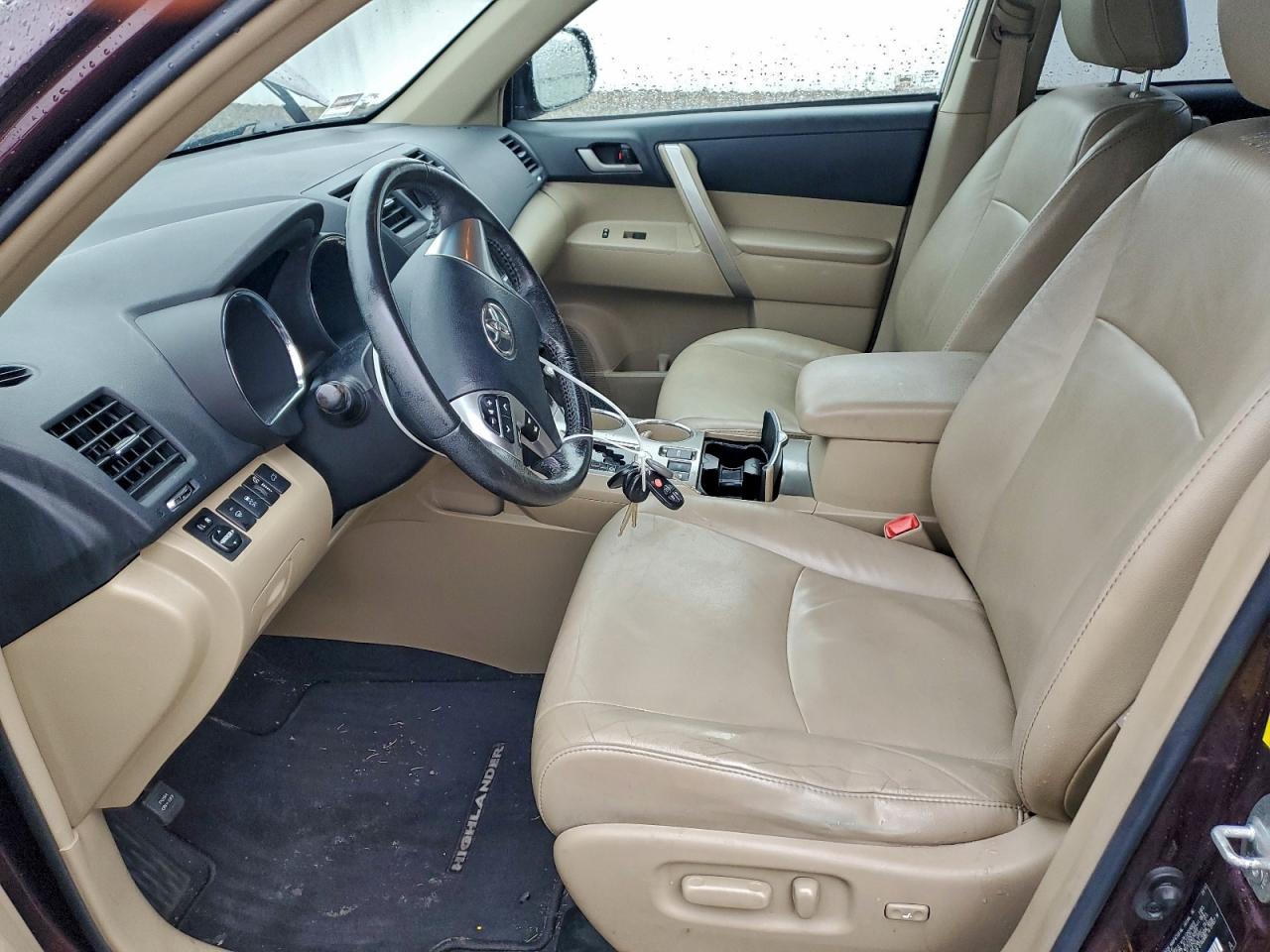 2011 Toyota Highlander Base VIN: 5TDBK3EH2BS063958 Lot: 93853145