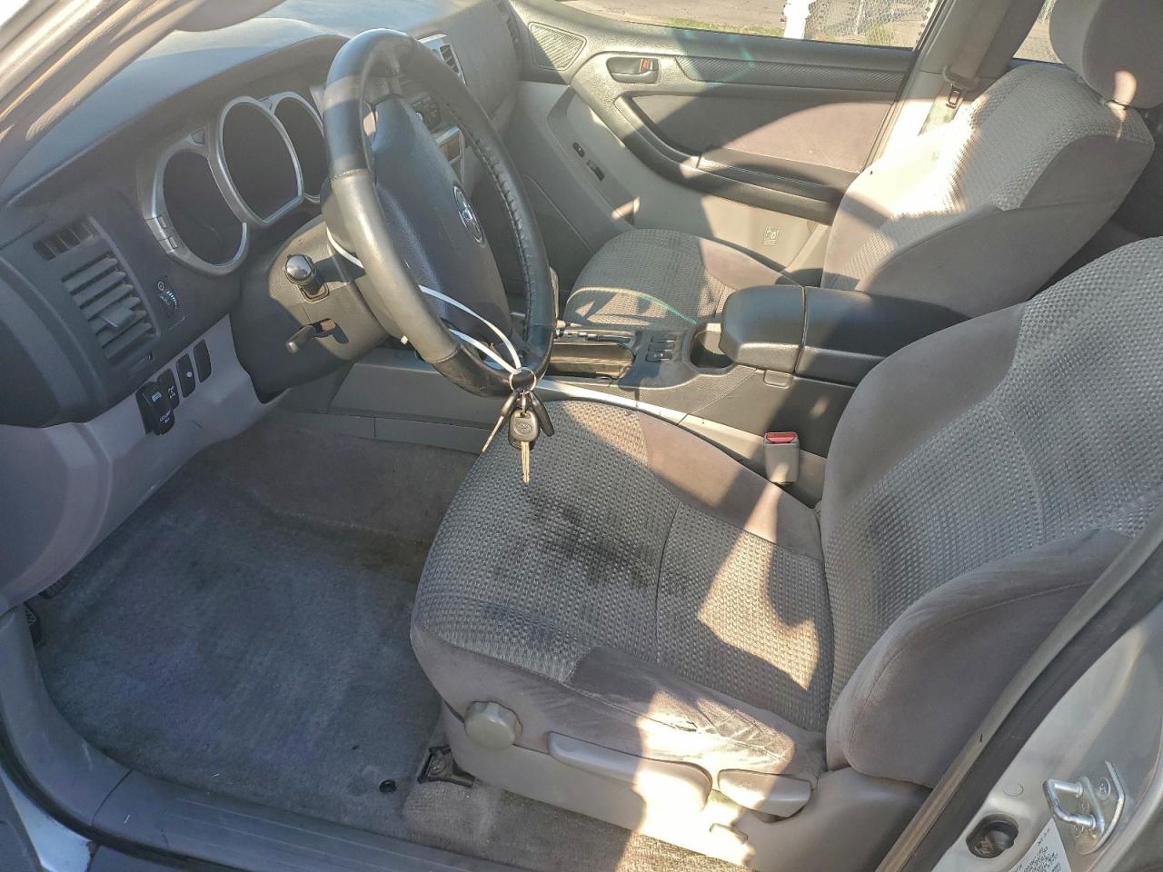 2004 Toyota 4Runner Sr5 VIN: JTEBU14R540027899 Lot: 94100035