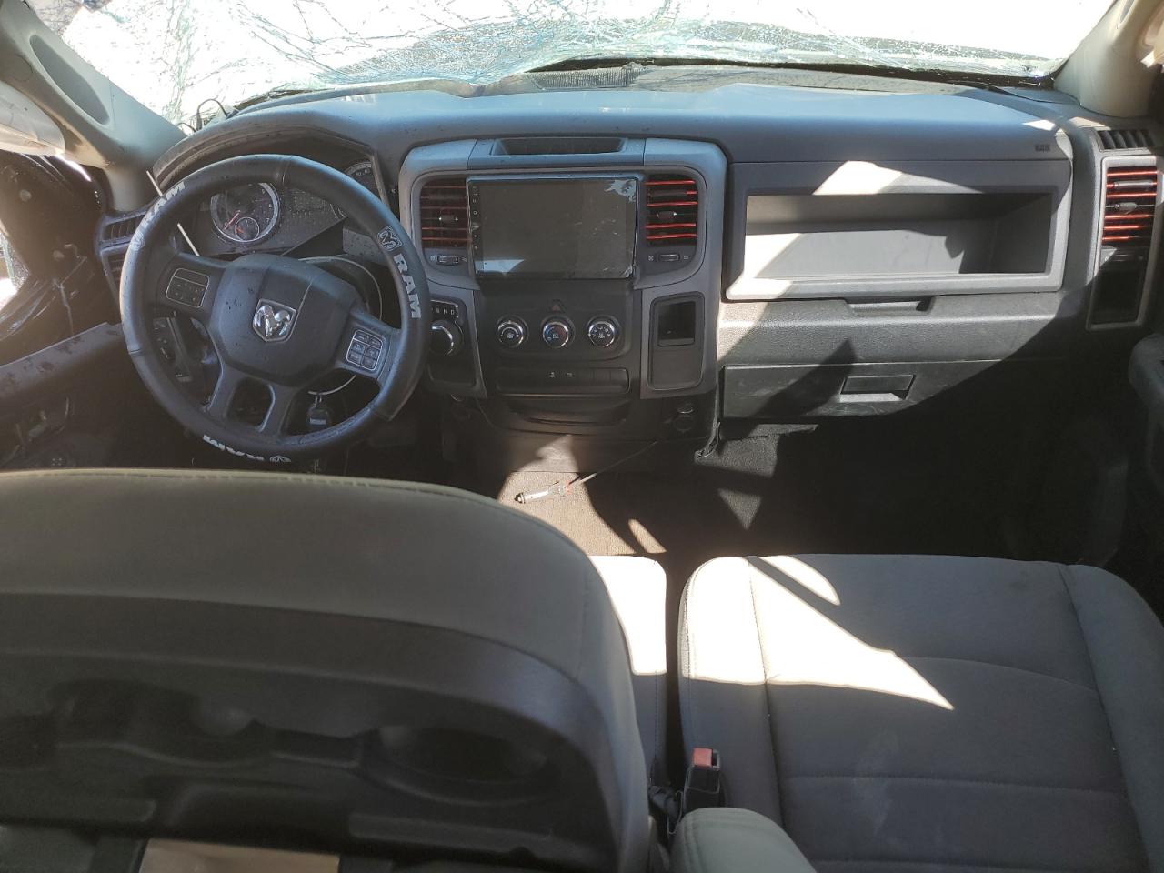 2016 Ram 1500 St VIN: 3C6RR6KT2GG269945 Lot: 92448635