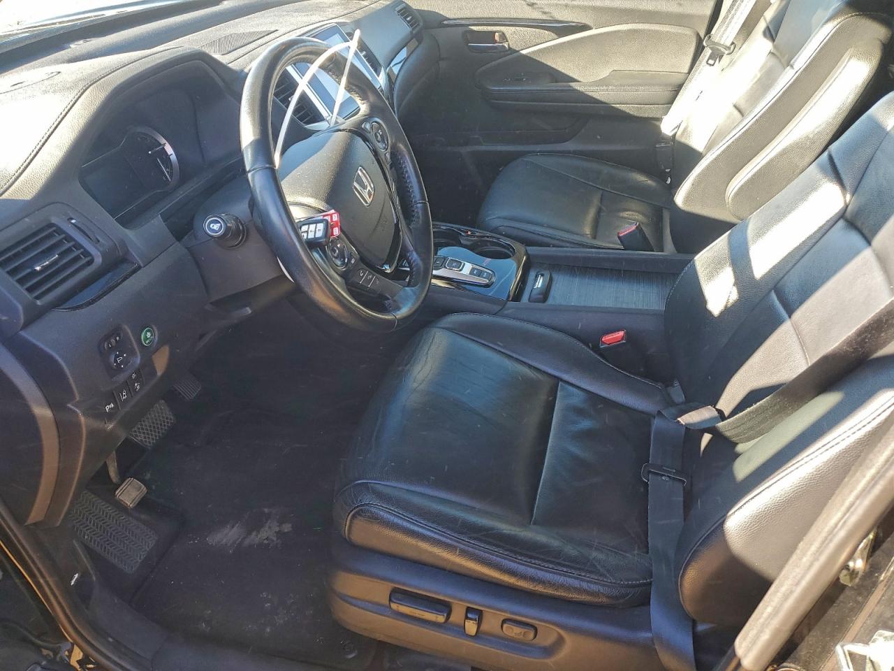 2016 Honda Pilot Touring VIN: 5FNYF5H95GB037719 Lot: 94057225