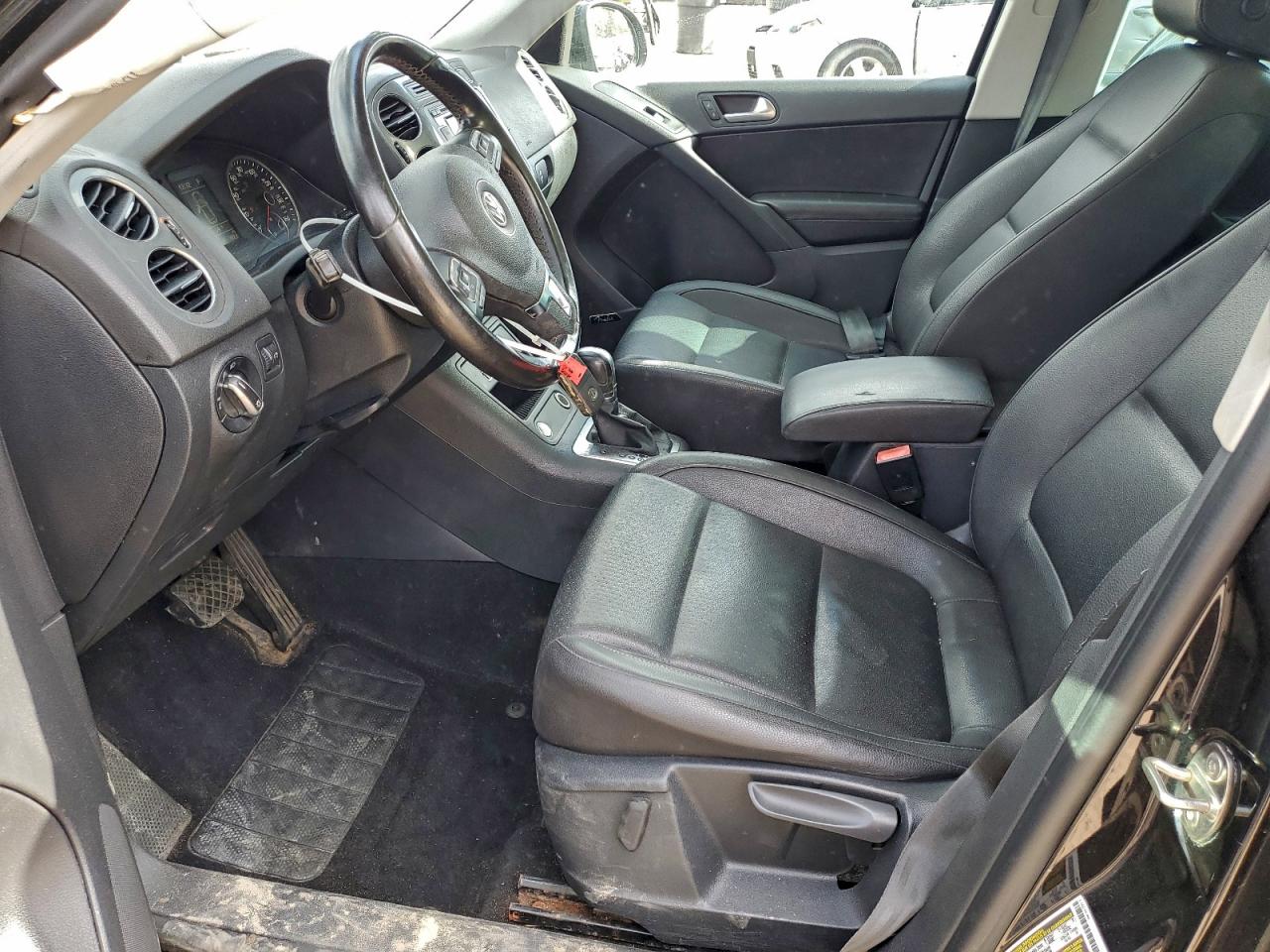 2015 Volkswagen Tiguan S VIN: WVGBV7AX9FW569865 Lot: 94718435