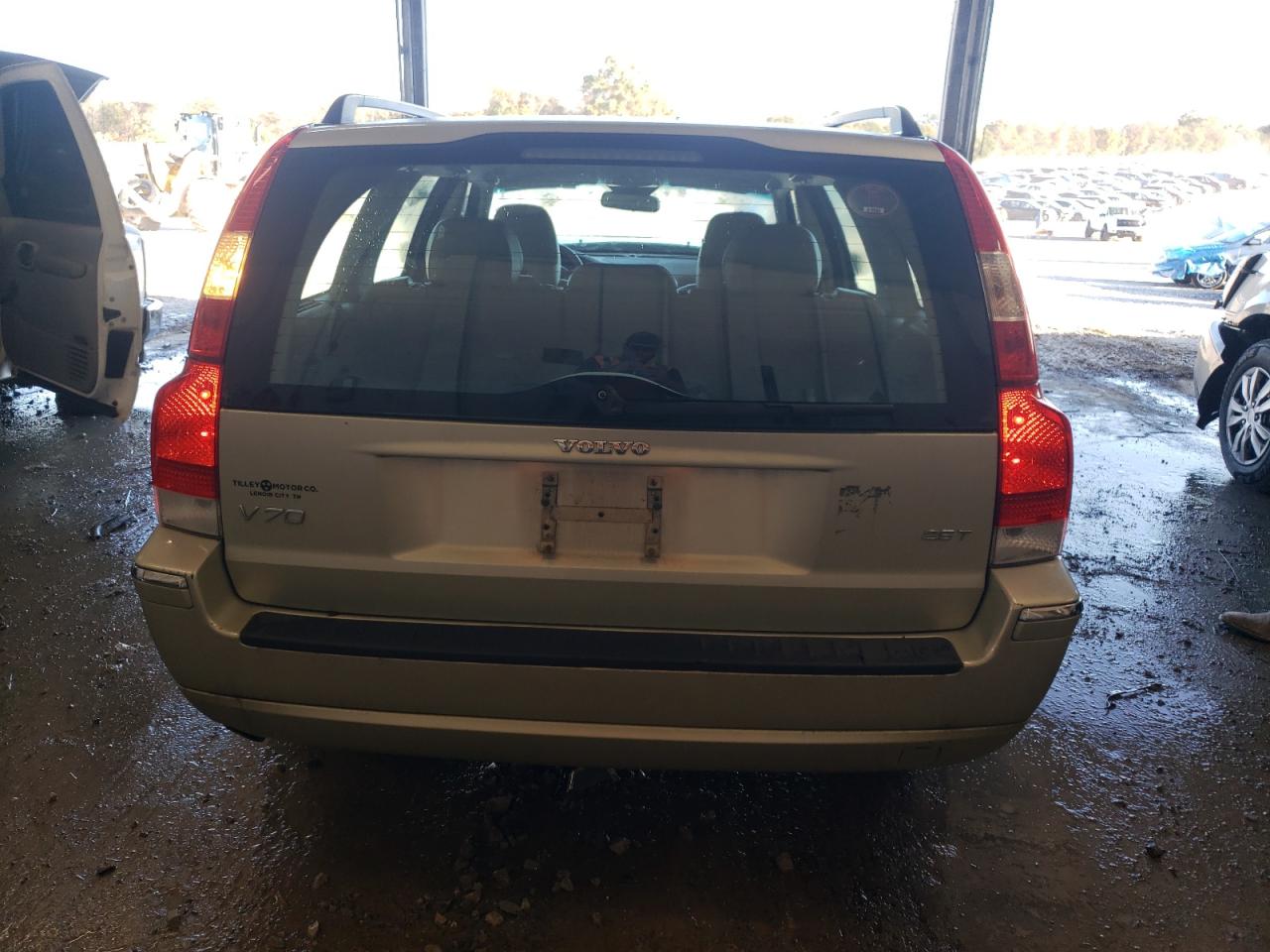 2006 Volvo V70 2.5T VIN: YV1SW592262576057 Lot: 91071015