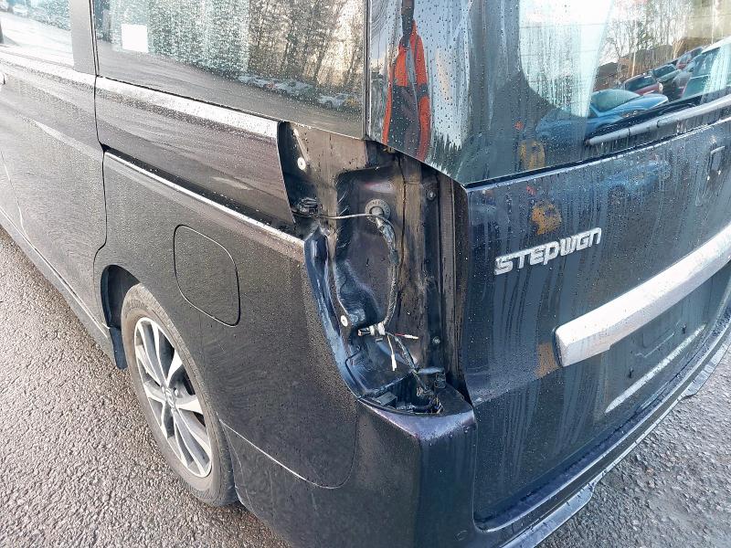 2012 HONDA STEPWAGON AUTO 