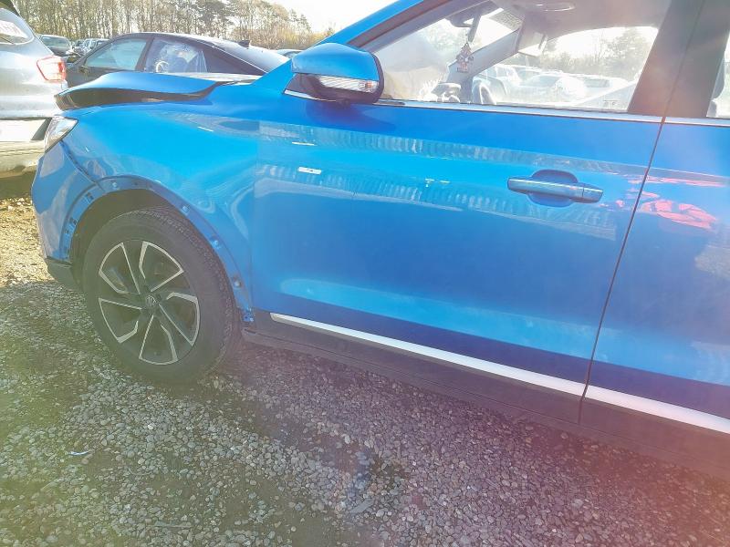 2021 MG MOTOR UK ZS 1.5 VTI-TECH EXCLUSIVE 5DR