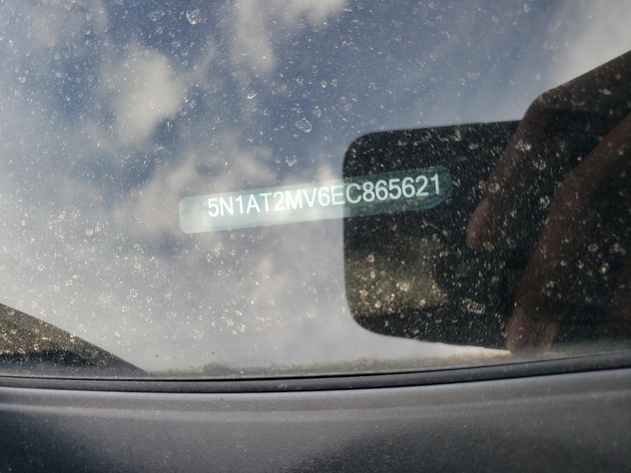 2014 Nissan Rogue S VIN: 5N1AT2MV6EC865621 Lot: 92173035