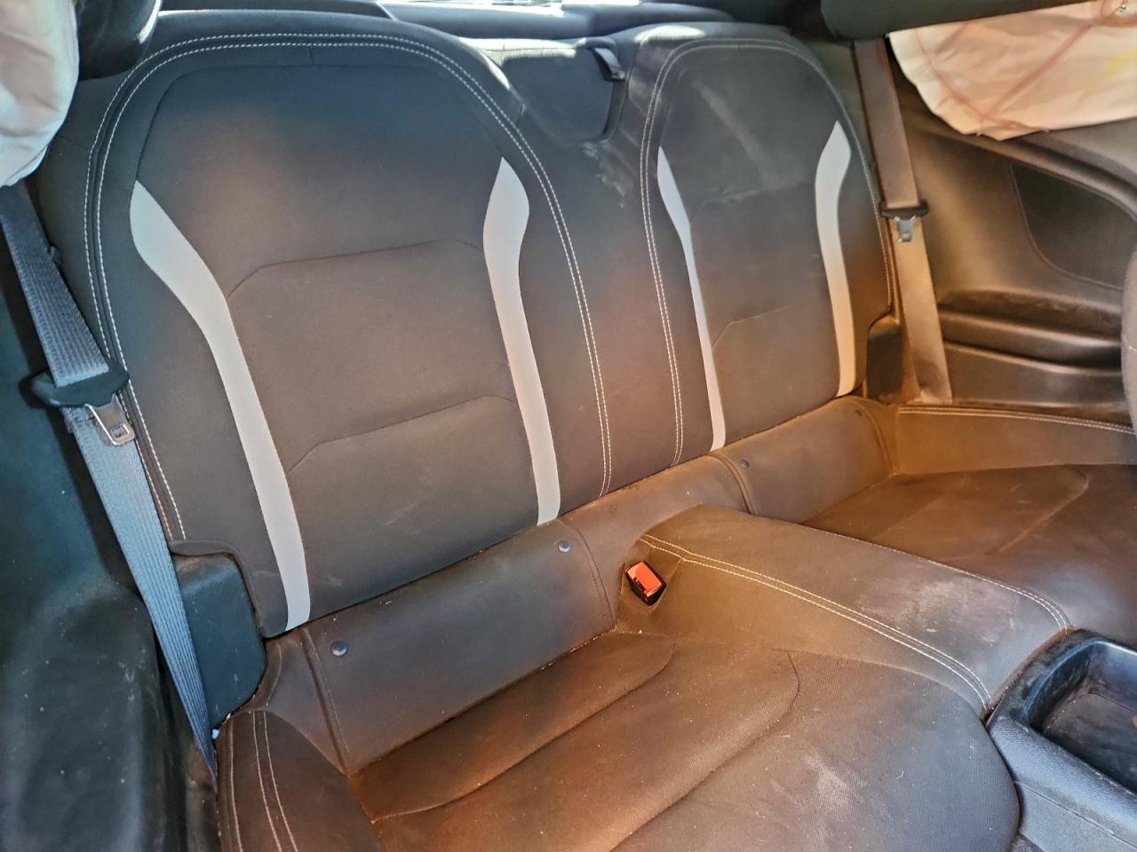 2018 Chevrolet Camaro Lt VIN: 1G1FB1RS2J0153472 Lot: 93877845